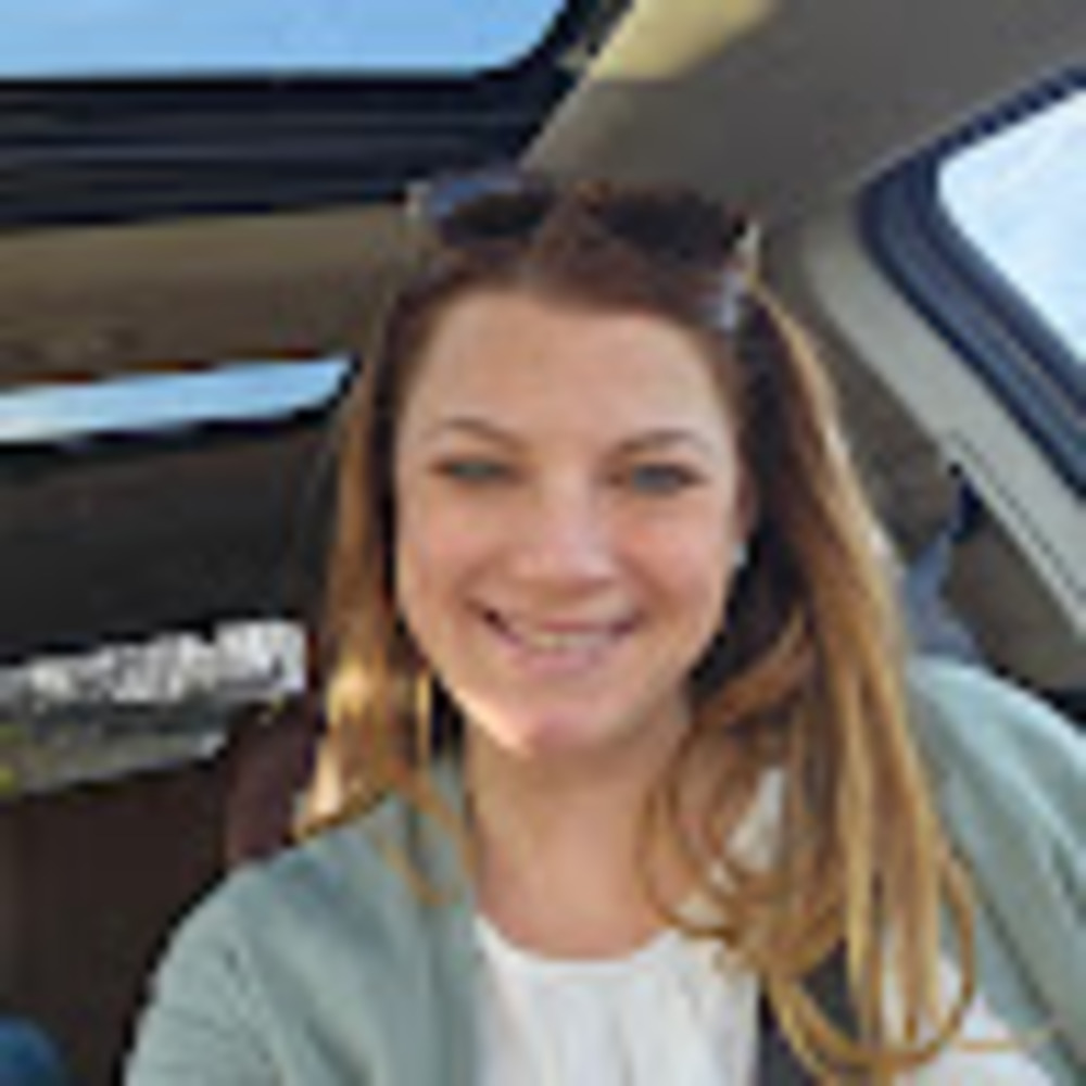 Meet your Posher, Kellie